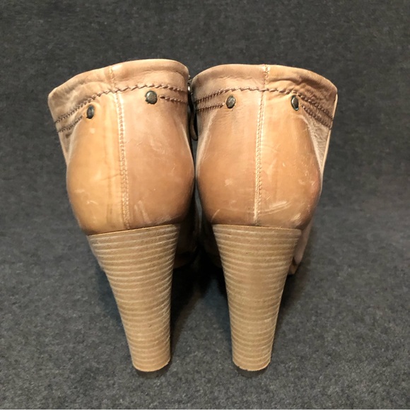 Alberto Fermani Women’s Brown Leather Almond Toe Heel Ankle Bootie Sz 41 US 10.5 - Picture 4 of 10